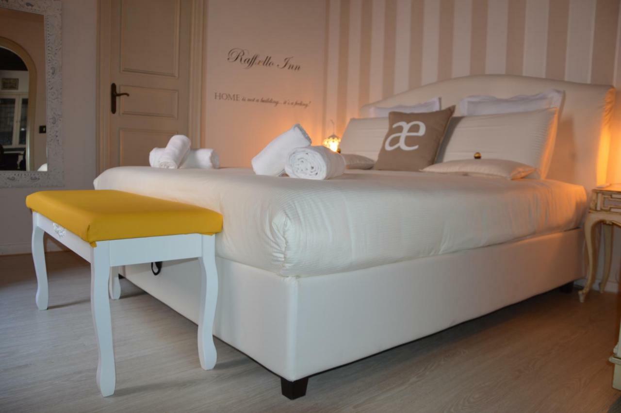 Historic Center - Elegant Apartment With Charming Antiques - Raffaello Inn Рим Экстерьер фото